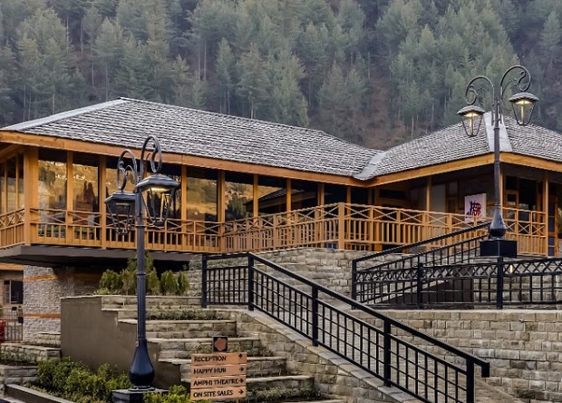 How is the feedback for Janjehli resort?